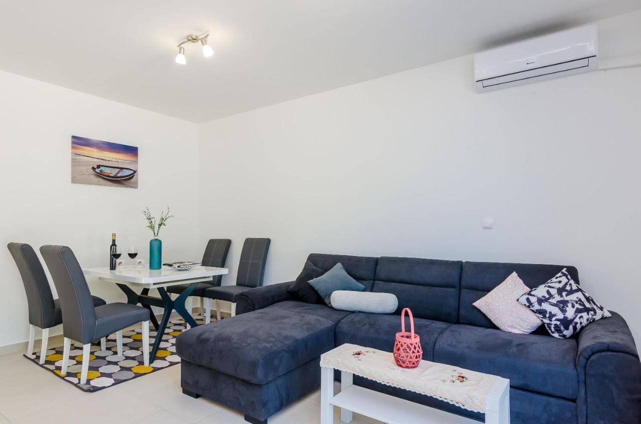 Holiday Home Barbara Ston Εξωτερικό φωτογραφία
